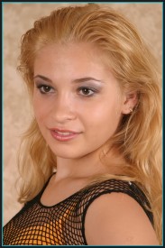 VLADA R