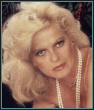 Karin Schubert