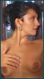 Mela R.